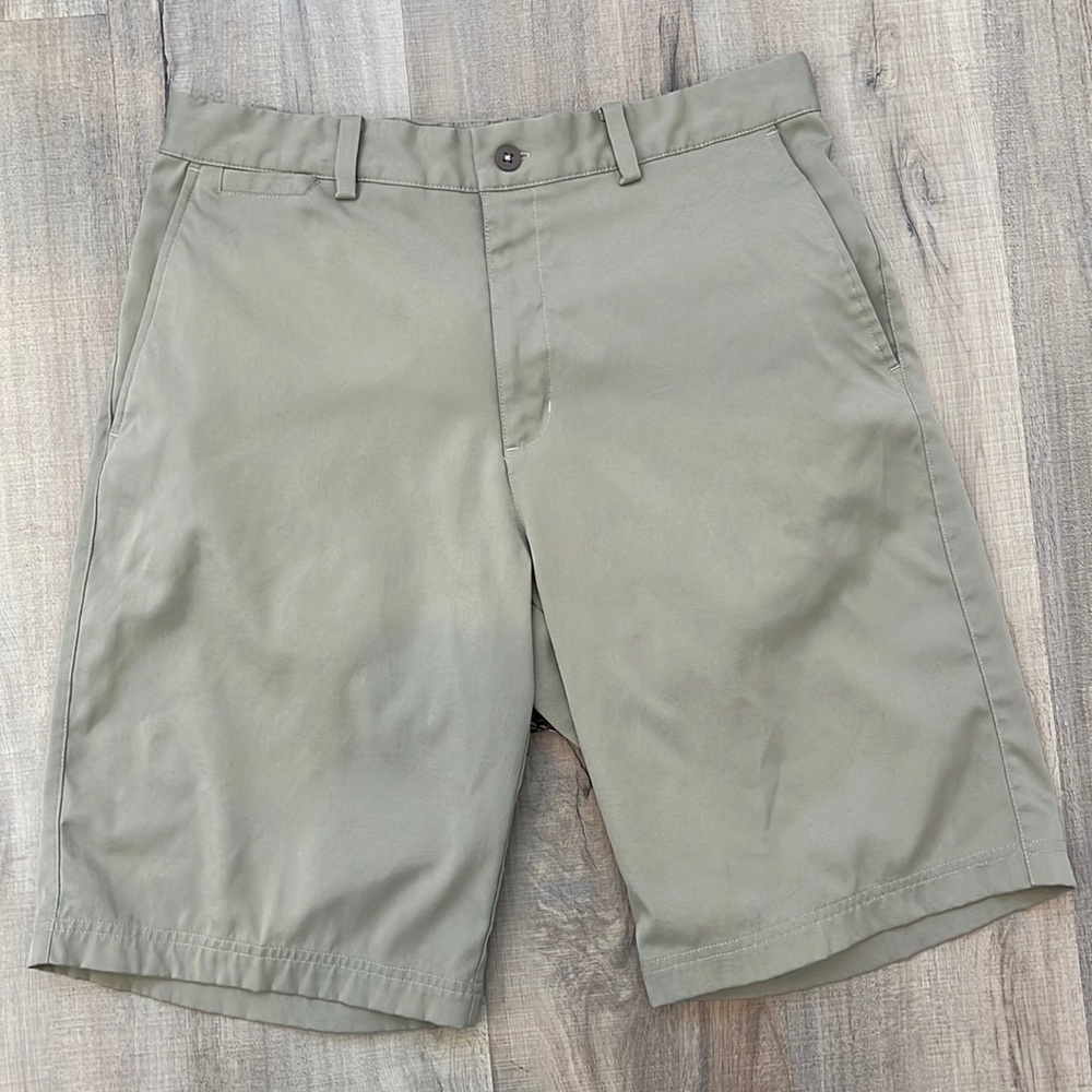 Nike Golf Men's Khaki Shorts